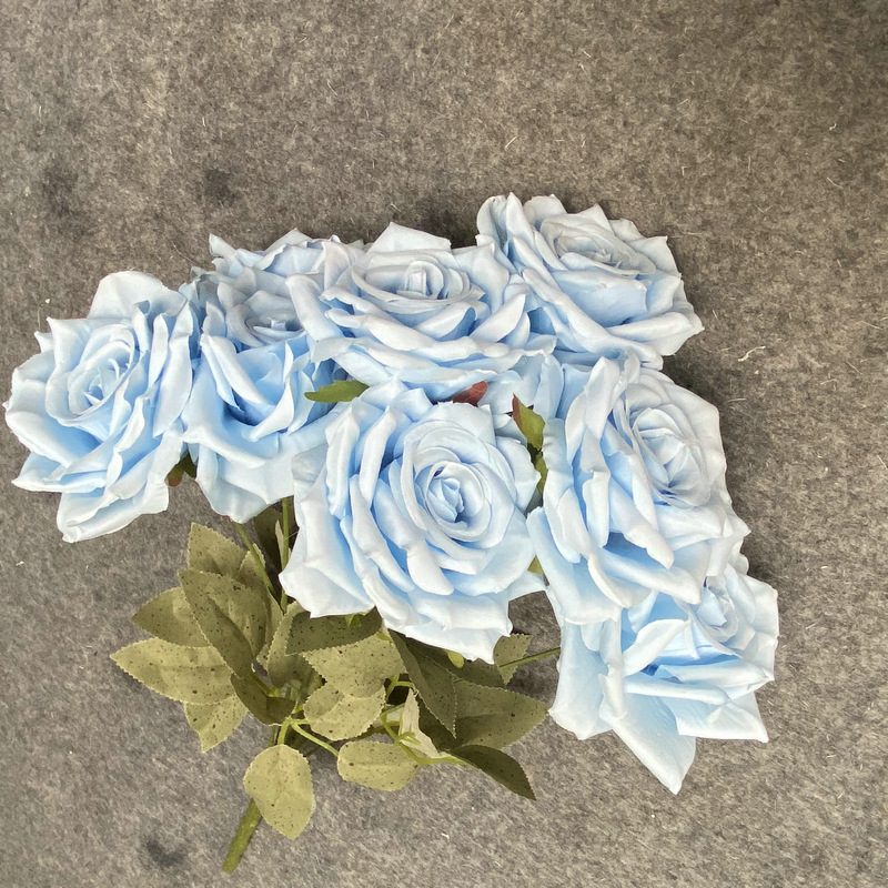 Decorative flowers artificial flowers are English roses made of cloth, available in 9 colors. Artificial rose flowers are used for home decoration and photography arrangement props. Leafhometrade specializes in providing wholesale custom artificial plants.