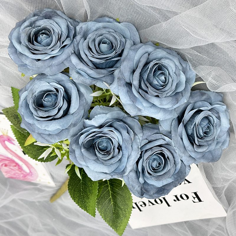 The artificial flowers are English roses made from brushed fabric and are available in 11 colors. Artificial rose flowers are used for home decoration and wedding flower arrangements. Leafhometrade specializes in providing wholesale custom artificial plants.