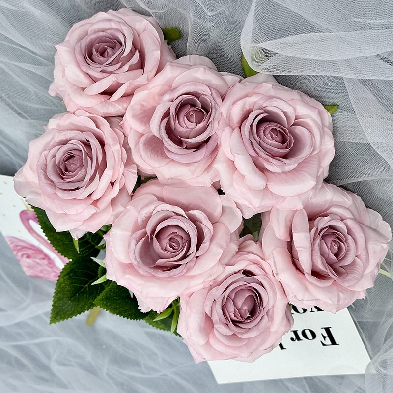 The artificial flowers are English roses made from brushed fabric and are available in 11 colors. Artificial rose flowers are used for home decoration and wedding flower arrangements. Leafhometrade specializes in providing wholesale custom artificial plants.