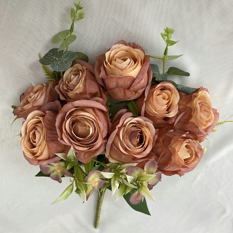 The decoration flowers are Floribunda Roses, made of Coated cloth, and available in 10 colors. Artificial rose flowers are used for wedding decoration and party decoration. Leafhometrade specializes in providing wholesale custom artificial flowers.