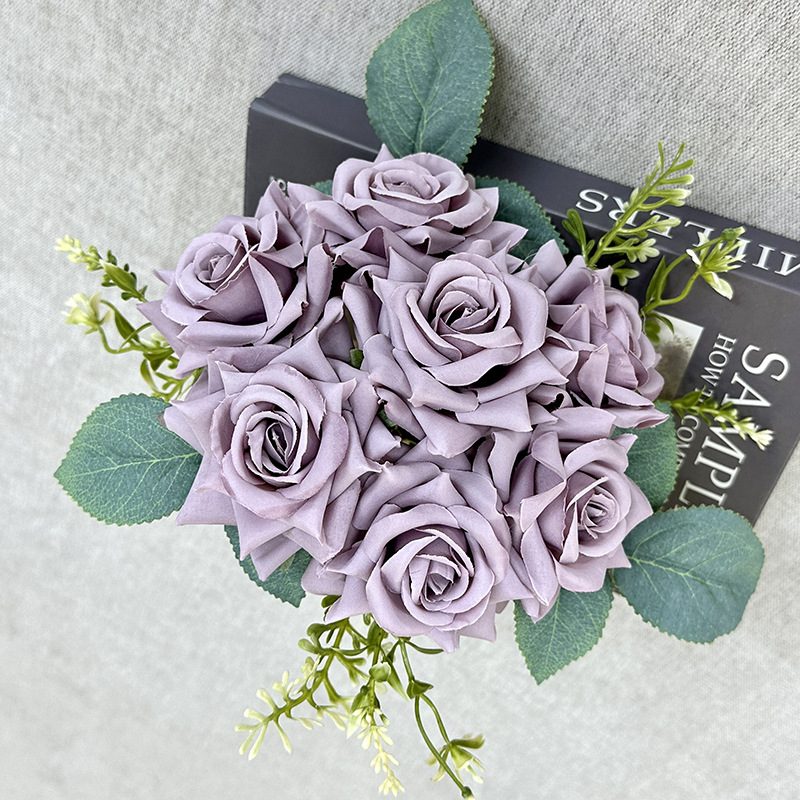 The rose bouquets are garden roses, made of coiled fabric, available in 10 colors. Artificial rose flowers are used for home decoration and wedding flower decoration. Leafhometrade specializes in providing wholesale custom artificial plants.