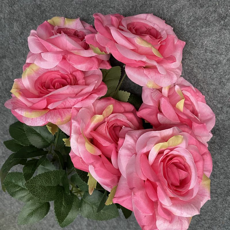 Artificial Rose Bouquet are garden roses made of printed laminated cloth with 12 colors available. Artificial Rose Flowers are used for Home Decor and Wedding Stage Decoration. Leafhometrade specializes in providing wholesale customized artificial plants.