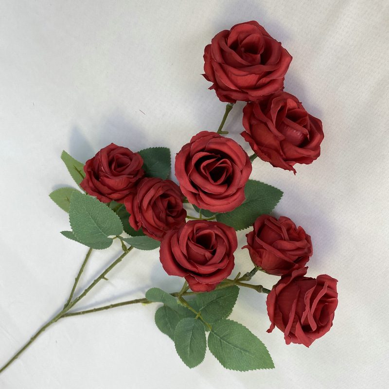 Forever Rose is a garden rose made of brushed fabric and available in 8 colors. Artificial rose flowers are used for home decoration and wedding flower arrangements. Leafhometrade specializes in providing wholesale custom artificial plants.