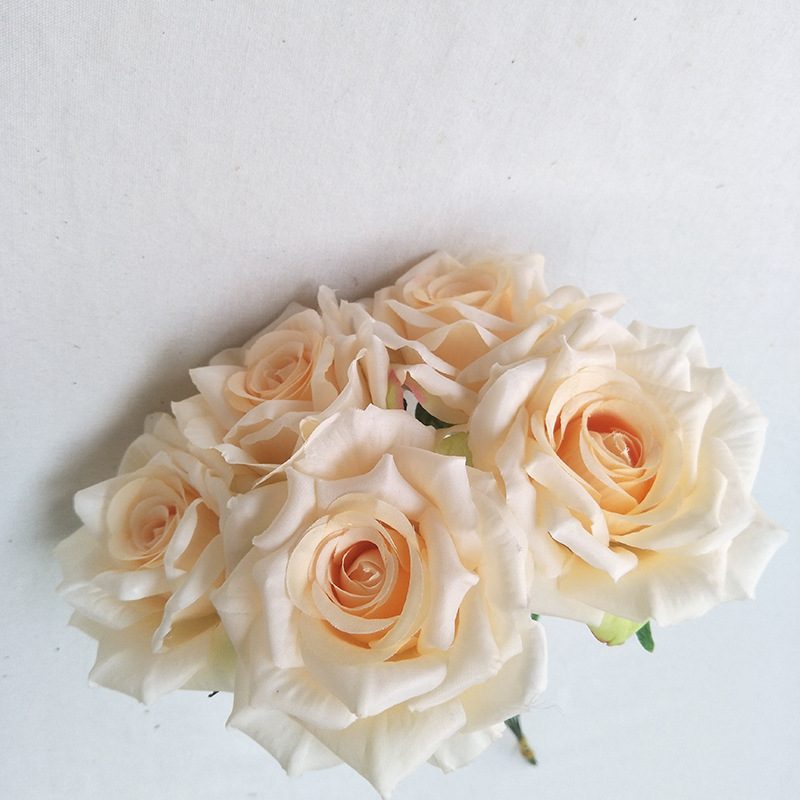 Eternal Rose is a garden rose made of silk cloth and available in 7 colors. Artificial roses are used for wedding decorations and photography props. Leafhometrade specializes in wholesale bespoke artificial plants.