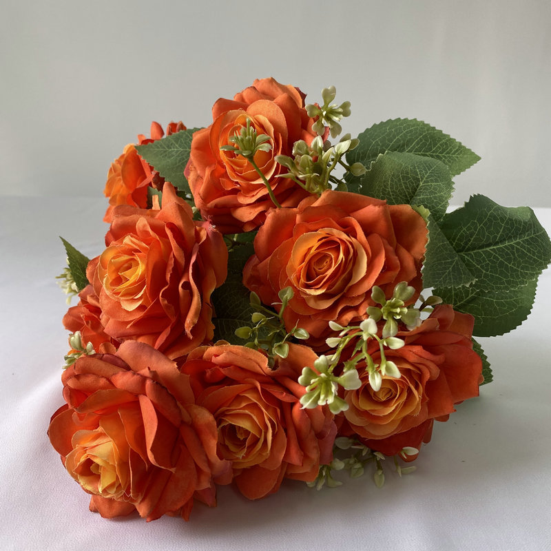 9 heads rose bouquet is a hybrid tea rose, made of Brushed cloth and has 8 colors to choose from. Artificial roses are used in home decoration and wedding decoration flowers. Leafhometrade specializes in providing wholesale customized artificial plants.