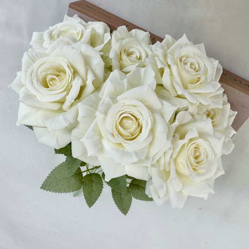 The fake floral are Shrub Rose, made of silk cloth, and available in 9 colors. Artificial rose flowers are used for wedding decoration and party decoration. Leafhometrade specializes in providing wholesale custom artificial flowers.