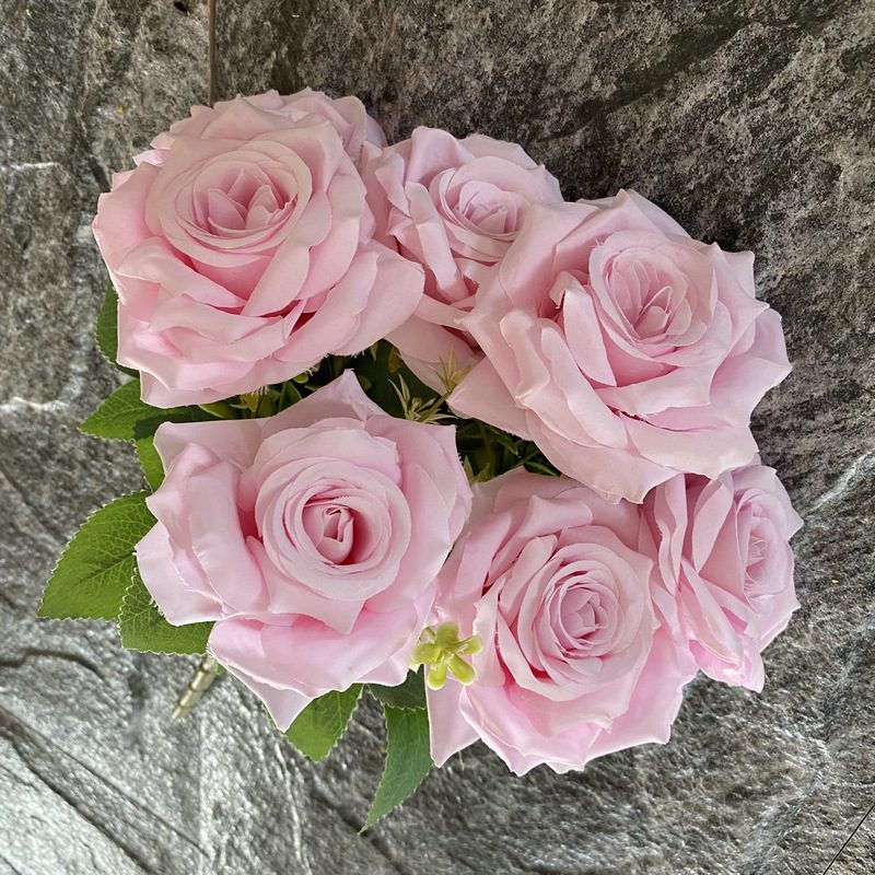 Faux Rose flowers head are Shrub Roses, made of fabric cloth, available in 11 colors. Artificial rose flowers are used for home decoration and wedding centrepieces. Leafhometrade specializes in providing wholesale custom artificial plants.